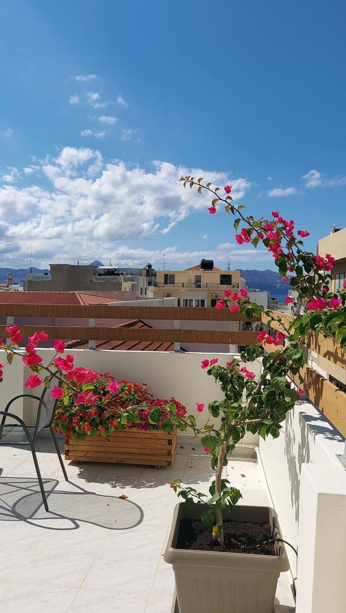 The Little Big Apartment In The Heart Of Heraklion エクステリア 写真